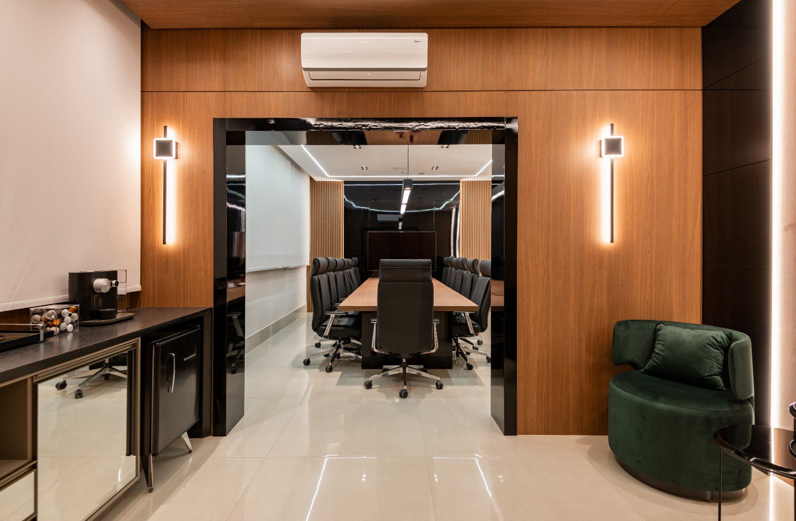 Sala de reunião da Greve Pejon Sociedade de Advogados